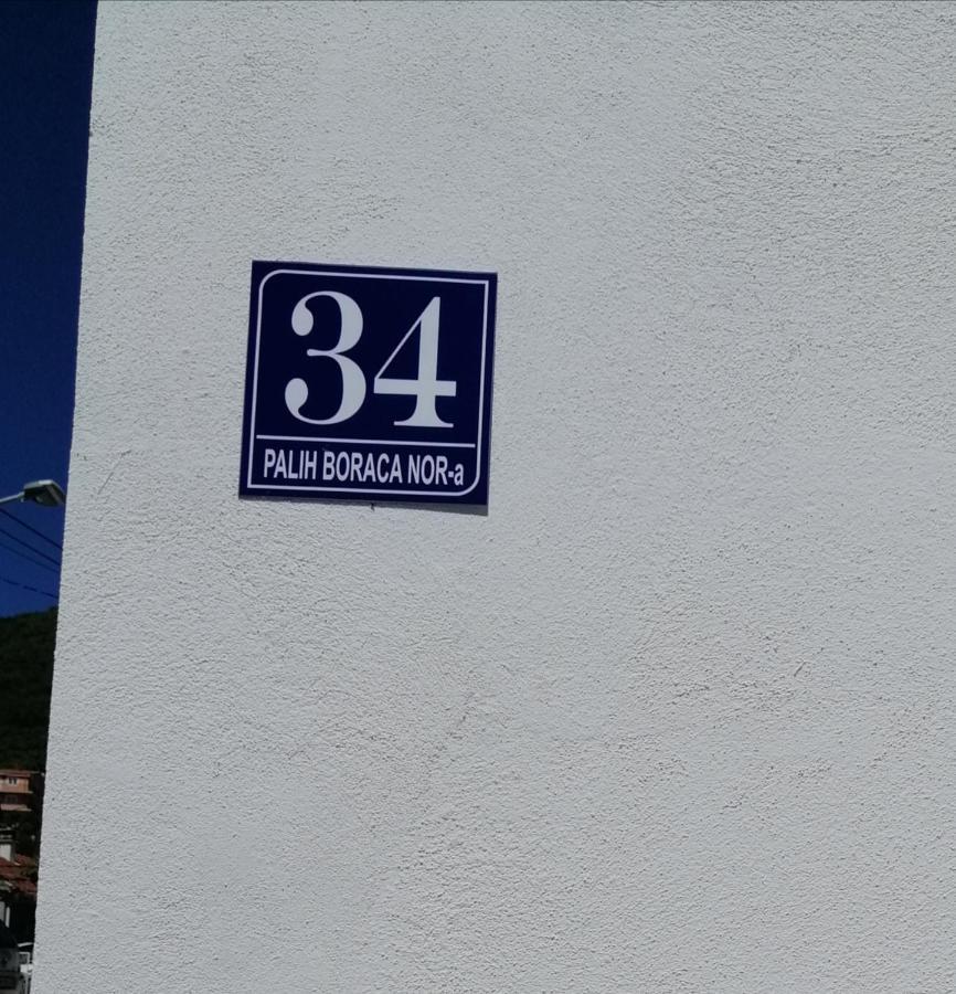 Studio Apartman Irena 2 Bijela Kültér fotó